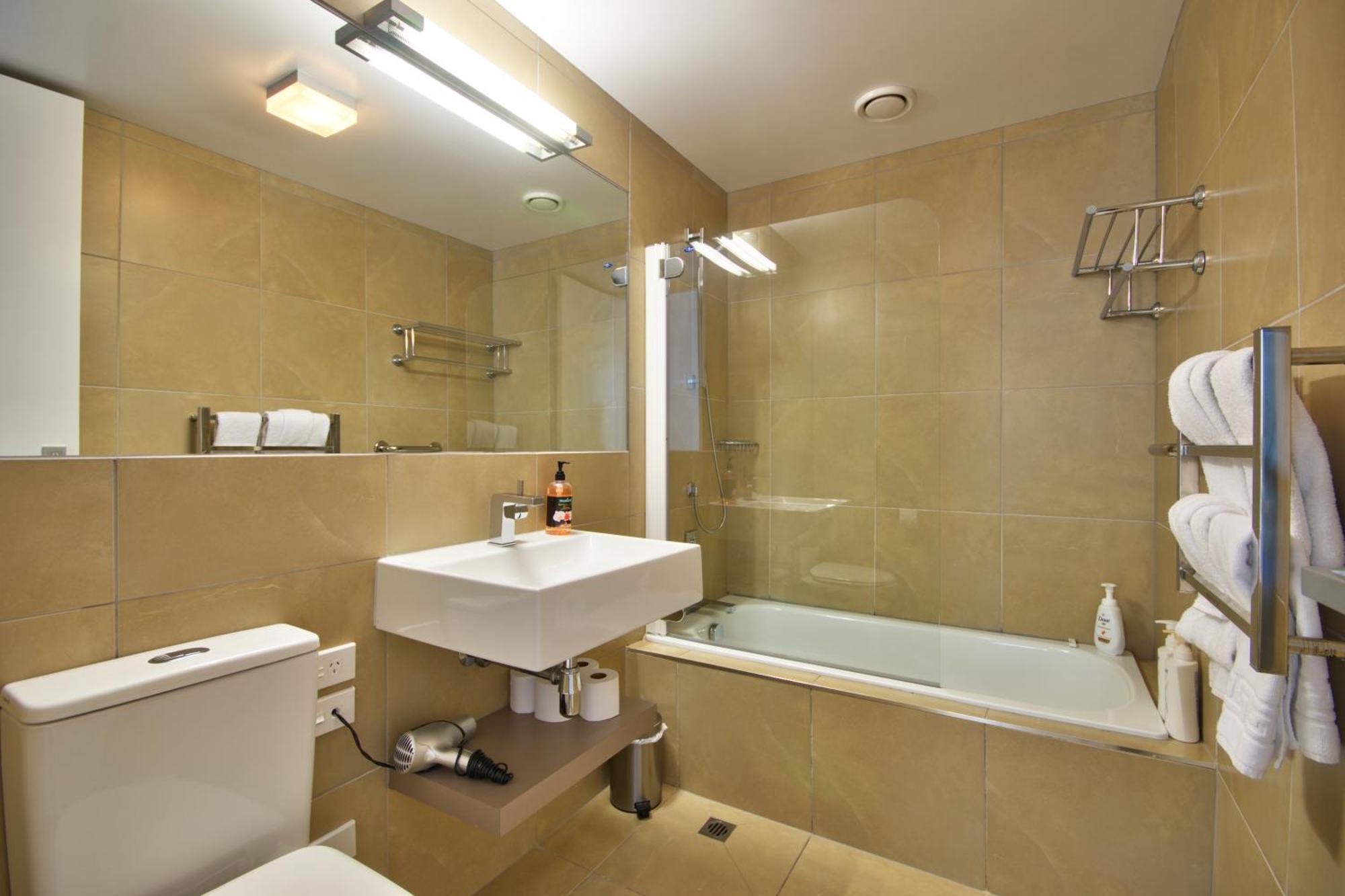 Lakeside Central Studio Apartamento Queenstown Exterior foto